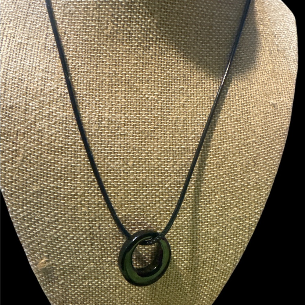 Elegant Black Pendant Necklace